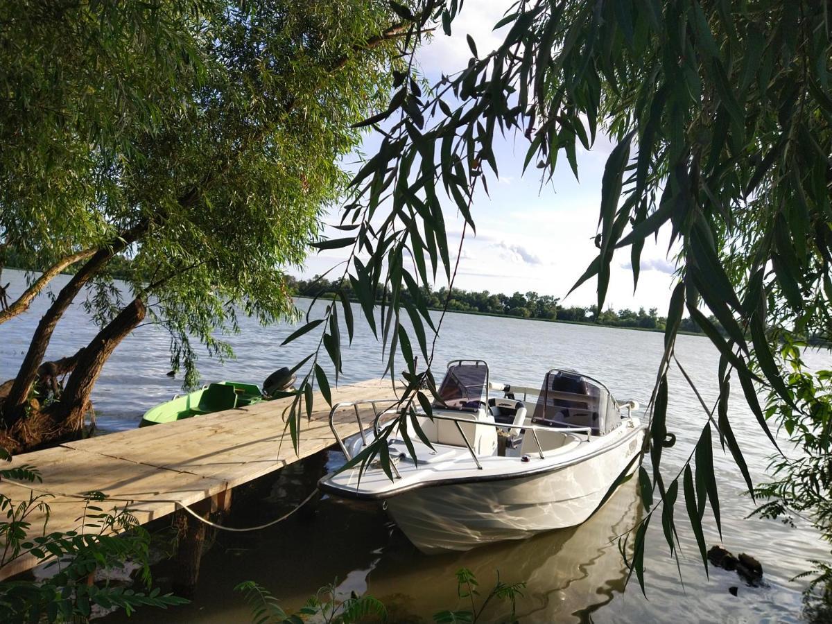 Kambodzha Na Dynae Vila Vylkove Exterior foto