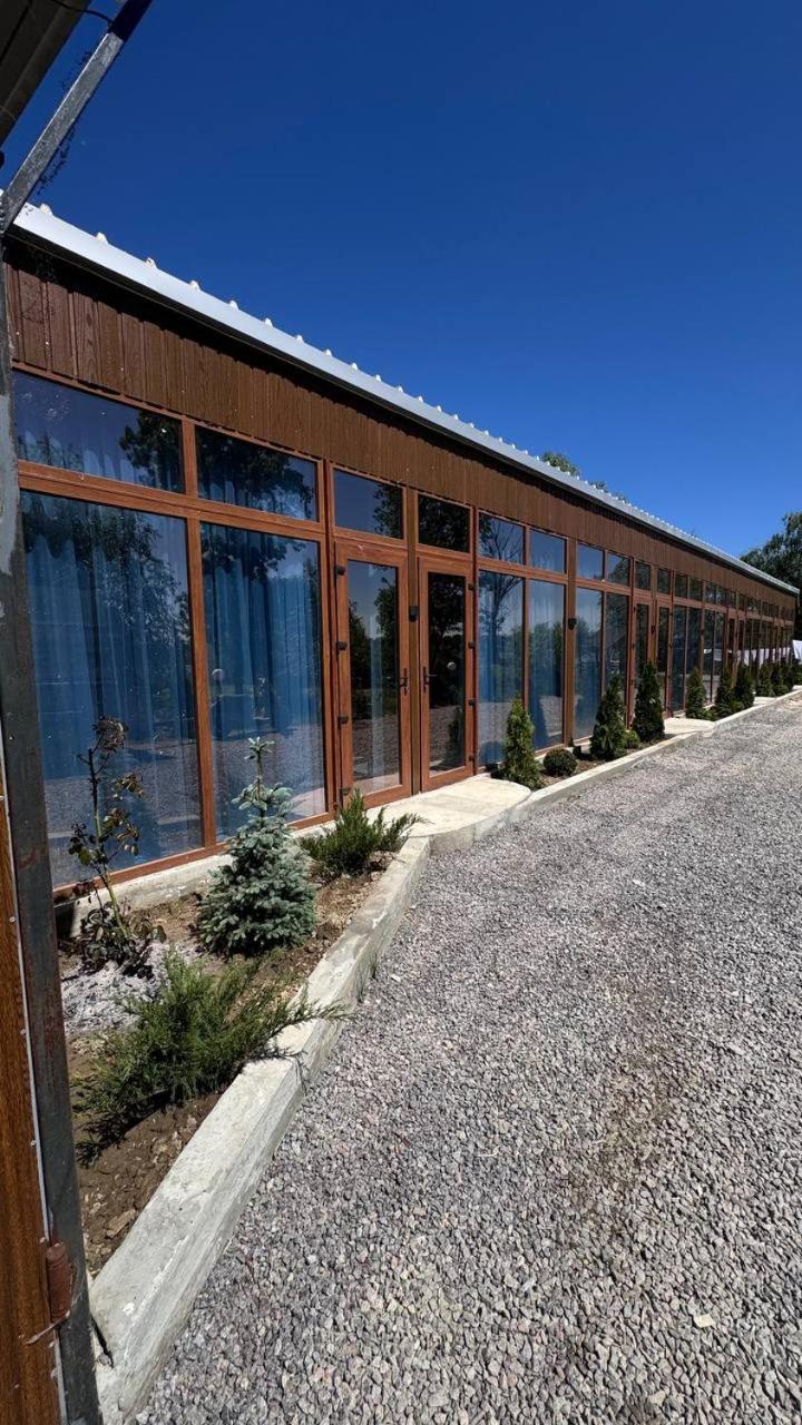 Kambodzha Na Dynae Vila Vylkove Exterior foto